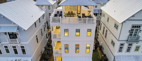 單棟房屋 (5 Bedrooms) | 外觀