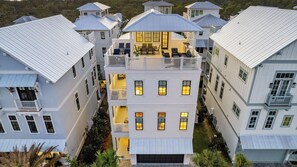 Talo (5 Bedrooms) | Majoituspaikan julkisivu