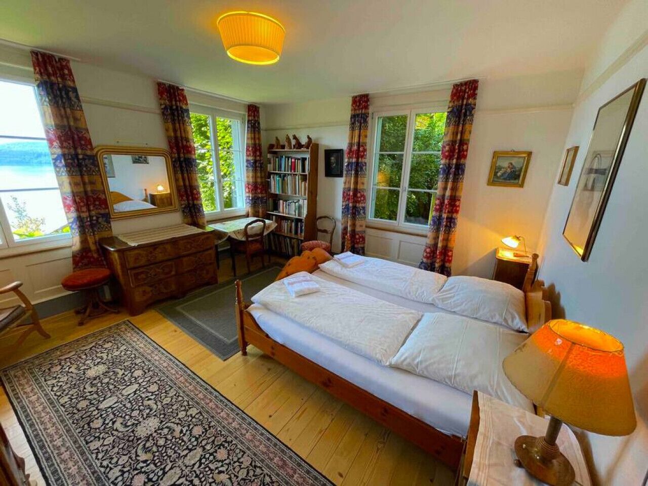 3 Schlafzimmer, Schreibtisch, Reisekinderbett, WLAN