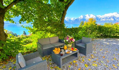 Concierge, Lake Thun/Alps Scenic Views by SwissHut
