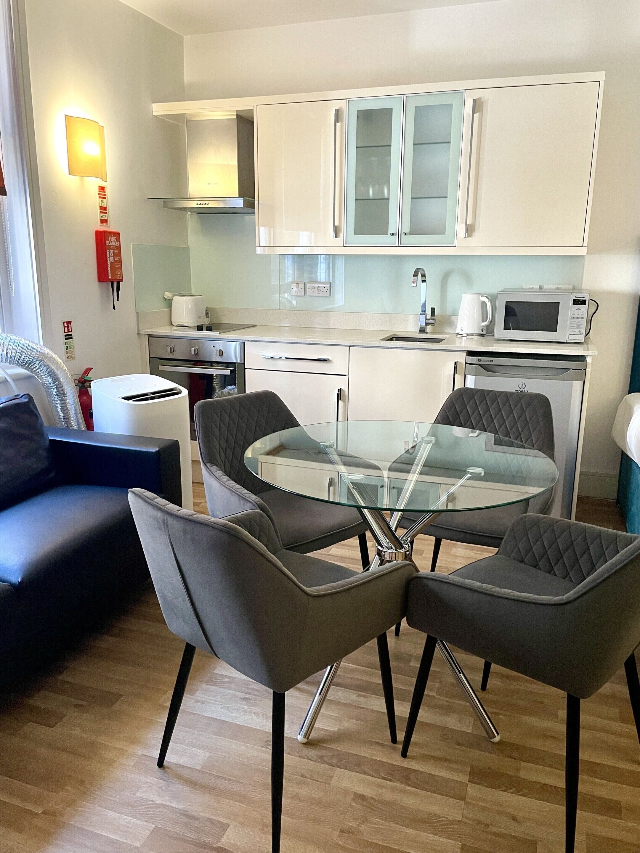 Estudio de lujo, baño privado (Quad ) | Wifi gratis