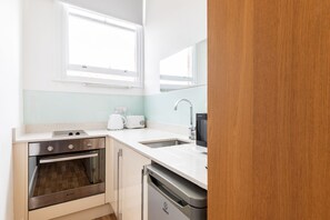 Shared kitchen - Kensington High Street Suites (London)