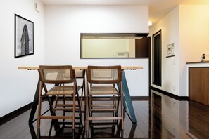 Family Villa, 4 Bedrooms, Non Smoking, Balcony | In-room dining - yuuga (Tokyo)