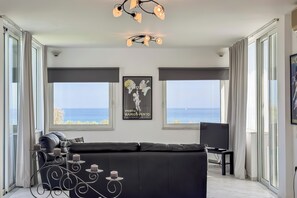 Televisión de pantalla plana