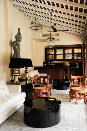 Interior - Heenatigala Walawwa (Unawatuna)