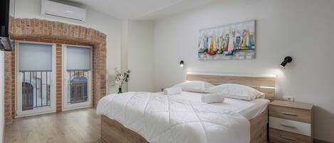 1 bedroom, free WiFi, bed sheets