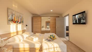 Family Apartment, 1 Bedroom, Microwave (Rijeka City Vibes Apartment) | 1 bedroom, WiFi