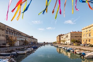 Family Apartment, 1 Bedroom, Microwave (Rijeka City Vibes Apartment) | Marina - Rijeka City Vibes Apartment (Rijeka)