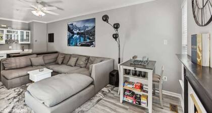 Annapolis Baystone House