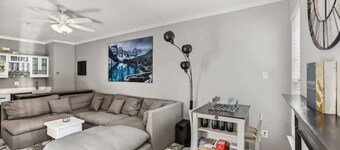 Annapolis Baystone House