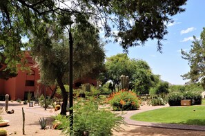 Property grounds - CASA PACO/Golf Course Steps Away (Phoenix)