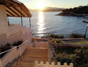View from property - Sea Rose Apartment (Corfu)