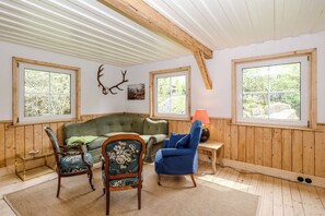 Fireplace - Secluded hunting lodge with three houses in the middle of the spectacular Harz nature (Wer)