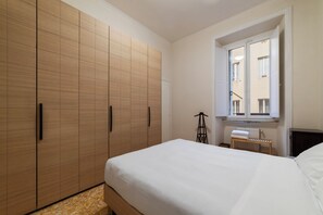 Standard Apartment | 3 bedrooms, iron/ironing board, free WiFi