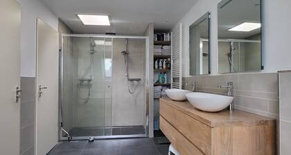 Lovely family home in Laren