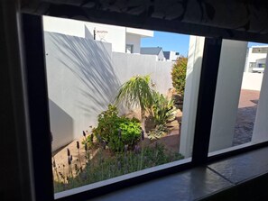 House, 4 Bedrooms, Smoking, Garden View | Interior - Oosiesrus - Charming Langebaan Villa With Garden View (Langebaan)