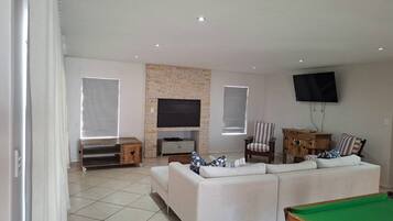 Ferienhaus, 4 Schlafzimmer, Raucher, Gartenblick | Wohnbereich