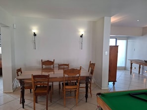 House, 4 Bedrooms, Smoking, Garden View | Dining room - Oosiesrus - Charming Langebaan Villa With Garden View (Langebaan)