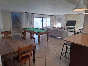 House, 4 Bedrooms, Smoking, Garden View | Game room - Oosiesrus - Charming Langebaan Villa With Garden View (Langebaan)