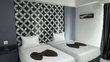 Kamar Twin Basic, pemandangan kota | Meja kerja dan Wi-Fi gratis