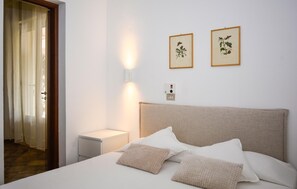 4 slaapkamers, reisbedje, gratis wifi