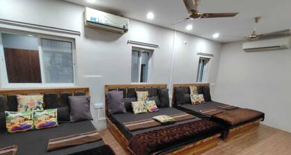 Shree Kedarnath Homestay in Ujjain