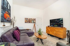 Télévision, espaces bureaux