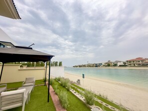 4 bedrooms - Exclusive 4BR Villa w Private Pool Beach (Dubai)