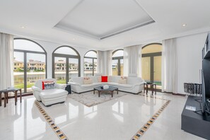 Villa | 4 bedrooms - Exclusive 4BR Villa w Private Pool Beach (Dubai)