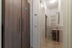 Standard Apartment, Balcony | Bathroom - JOIVY Flat with access to central Rome (Rome)