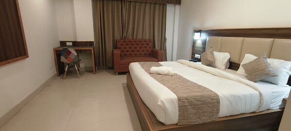 1 dormitorio y espacio para trabajar con un portátil