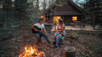 Enceinte de lâhĂ©bergement