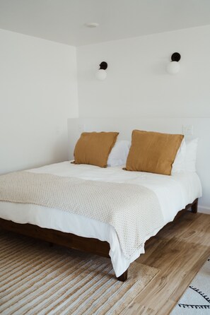 1 chambre, fer et planche à repasser, Wi-Fi, draps fournis