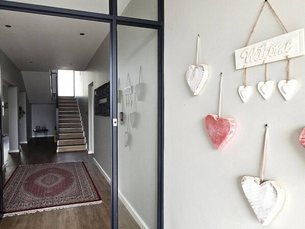 Interior - Seaside Retreat in Langebaan With Hot Tub and BBQ (Langebaan)