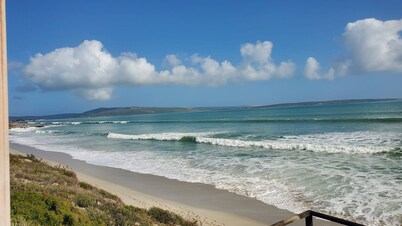 Seaside Retreat in Langebaan With Hot Tub and BBQ