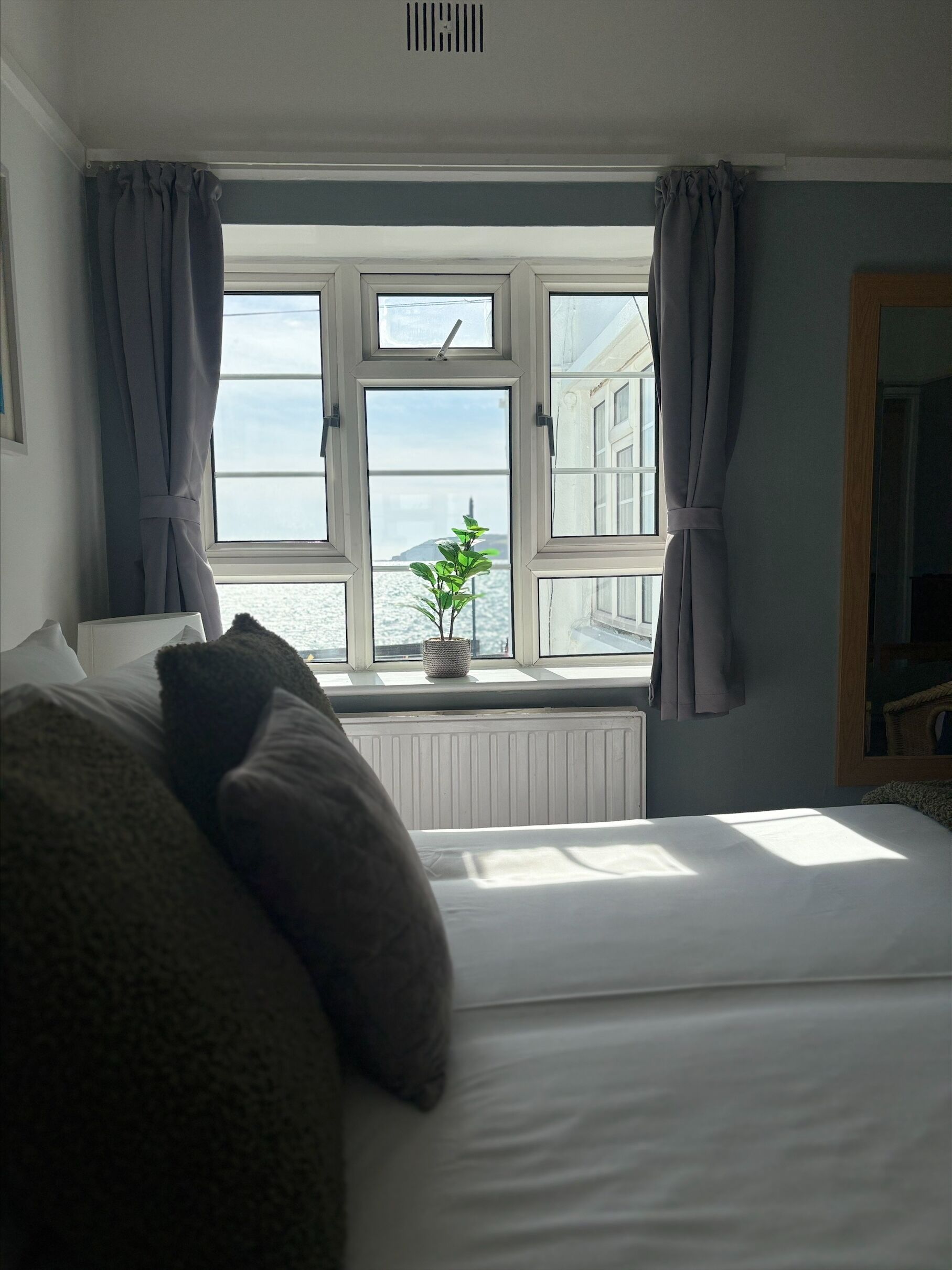 Chambre Triple, vue mer (Room 2) | Draps fournis