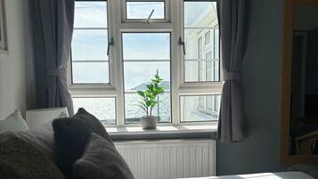 Chambre Triple, vue mer (Room 2) | Draps fournis