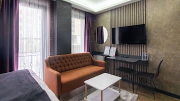 Chambre Standard | Coin séjour