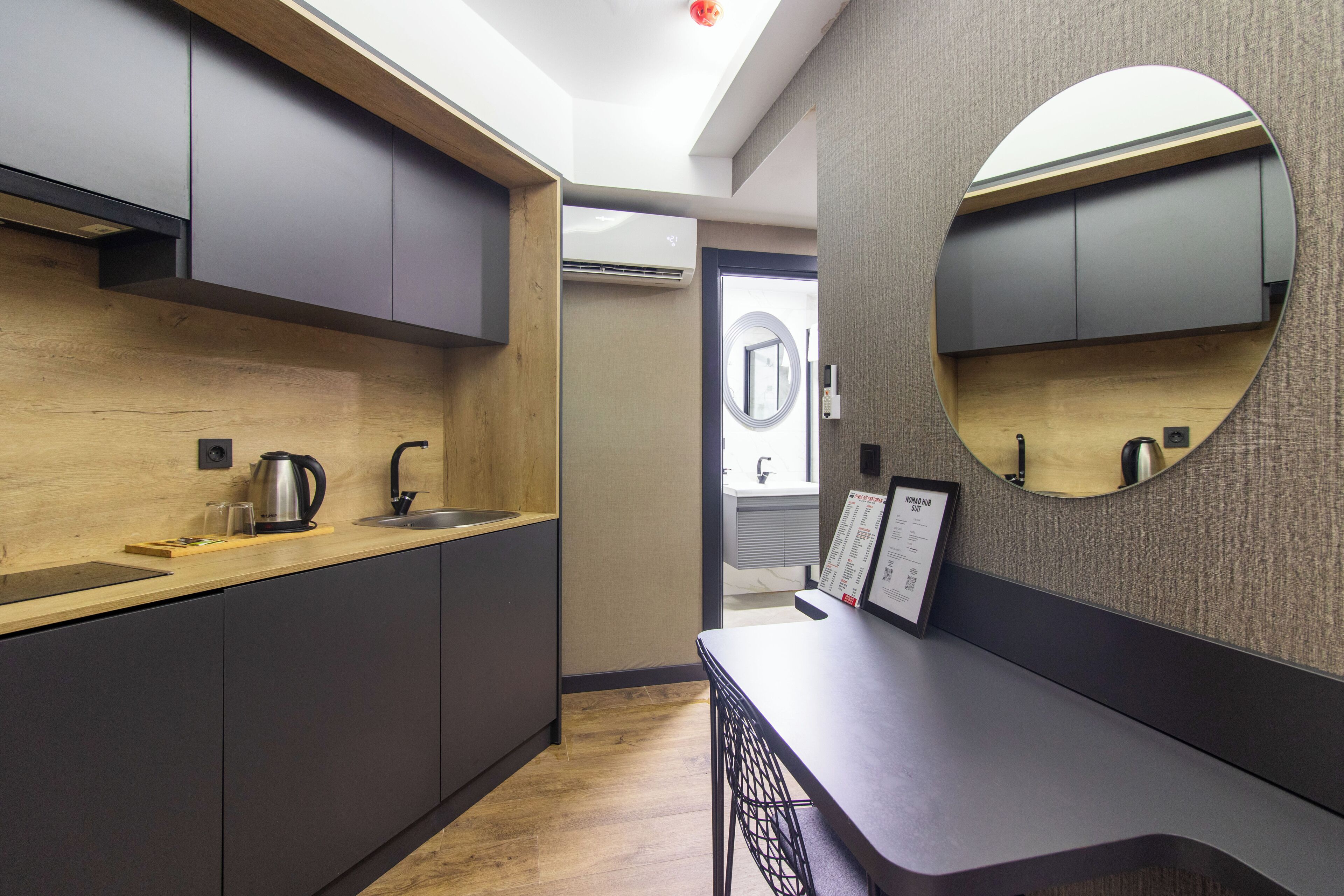 Superior-Zimmer, Whirlpool | Eigene Küche | Mini-Kühlschrank, Herdplatte, Wasserkocher