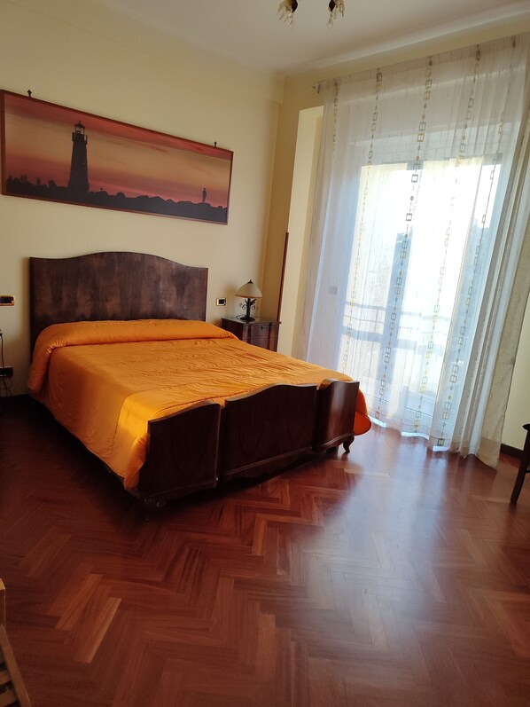 1 chambre, Wi-Fi, draps fournis