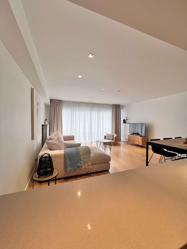 Apartment | 2 bedrooms, Internet