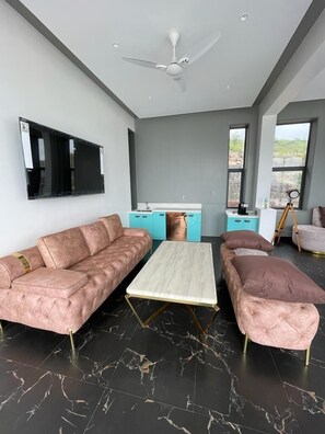 Luxury Villa | Living area