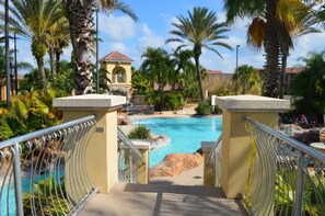 House | 4 bedrooms, Internet