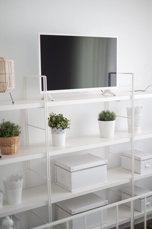 1 bedroom, Internet - Seafront Pouletis Family Sunset Gem With Pool (West Mani)