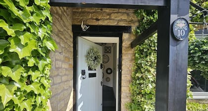 Cotswold Stay