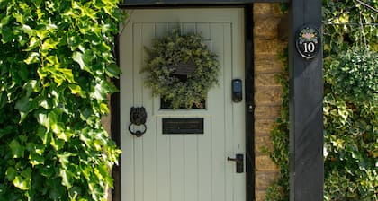 Cotswold Stay
