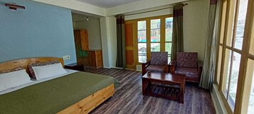 Quarto luxo, vista para o jardim