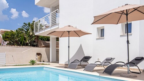 Poolside Apartment near Marzamemi & Vendicari Beaches