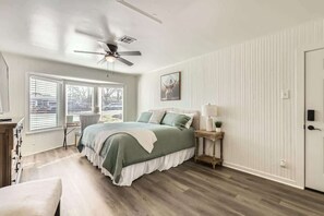 2 Schlafzimmer, Bügeleisen/Bügelbrett, Reisekinderbett, WLAN
