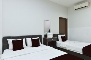 Economy Studio Suite